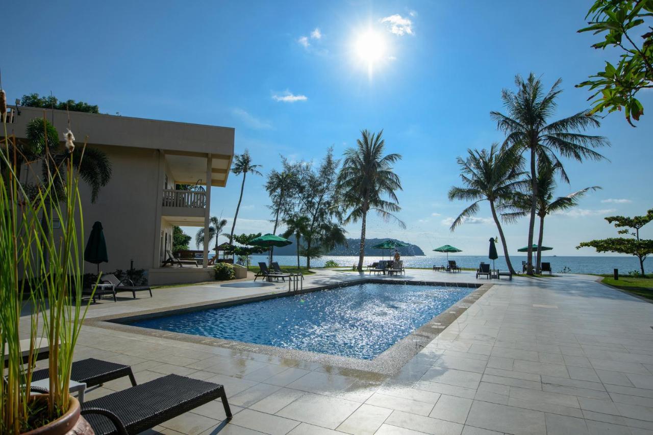 Frangipani Langkawi Resort Pantai Cenang  Εξωτερικό φωτογραφία