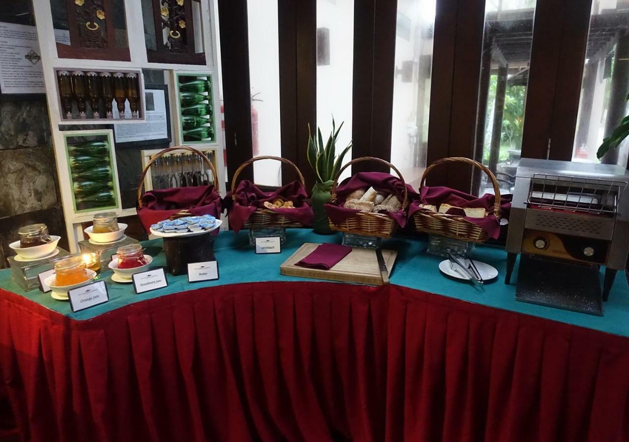 Frangipani Langkawi Resort Pantai Cenang  Εξωτερικό φωτογραφία